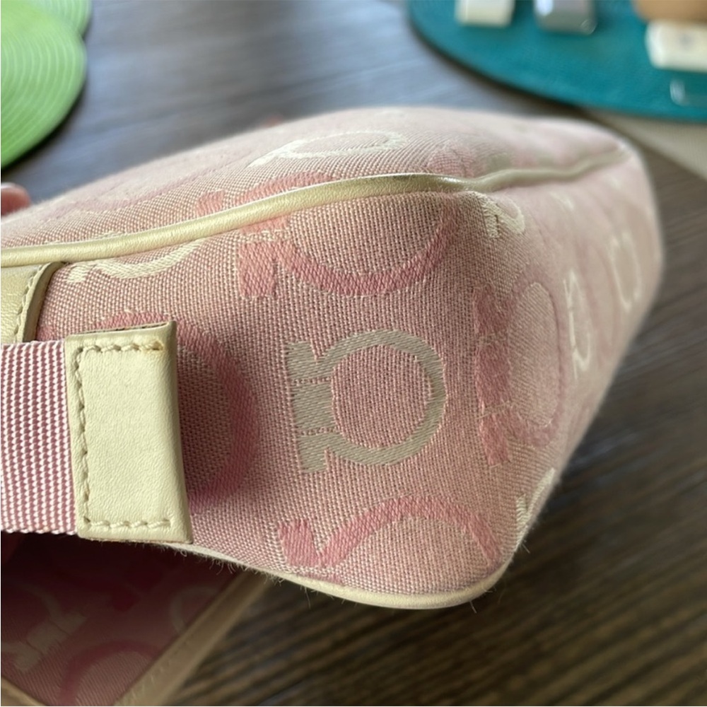 Ferragamo Vintage Canvas Gancini Bag - Picture 8 of 15